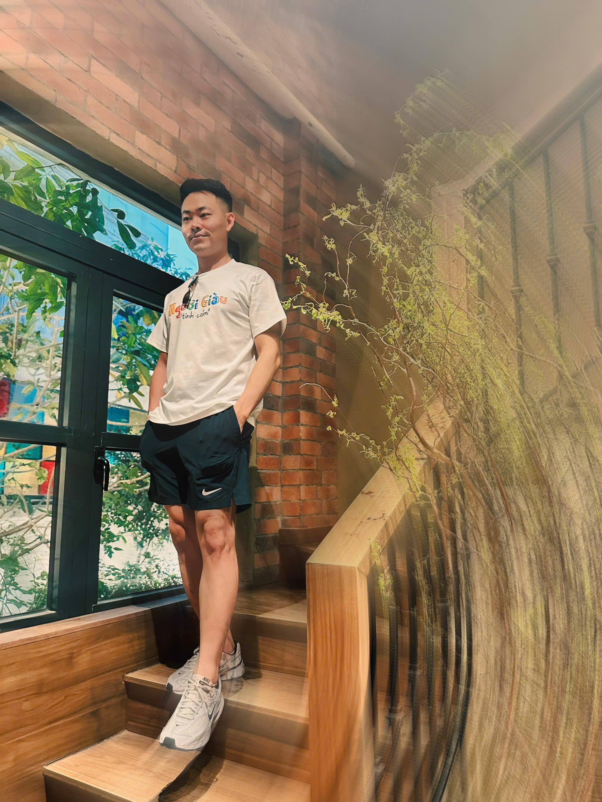Phạm Giang thư giãn phục hồi